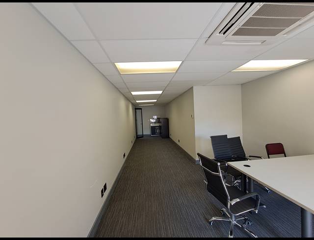 70M² OFFICE TO LET IN DUNKELD WEST